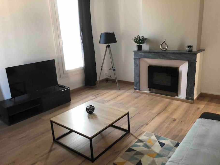Appartement Spacieux Centre Ville Rivesaltes Εξωτερικό φωτογραφία